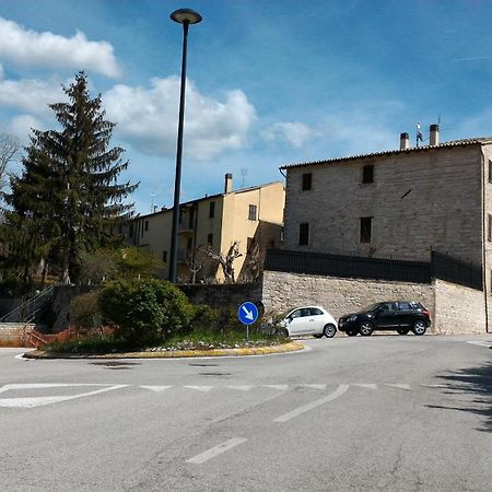 Degli Alessandri House Sassoferrato Exterior foto