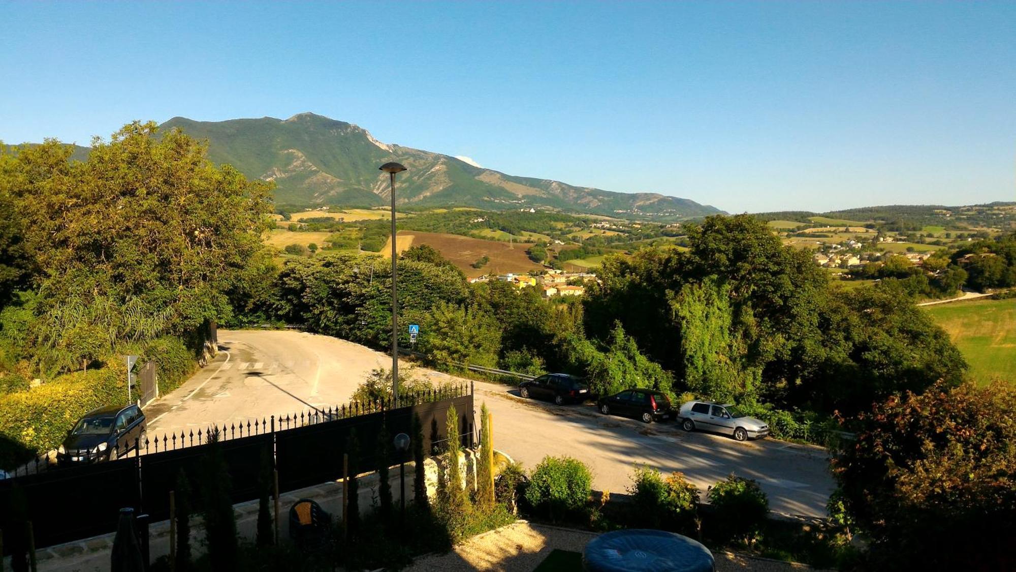 Degli Alessandri House Sassoferrato Exterior foto